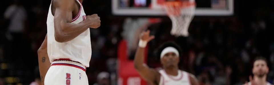 开云体育APP下载-火箭变阵收奇效：6人上双+5人15+ 杜兰特引五高首发复仇尼克斯