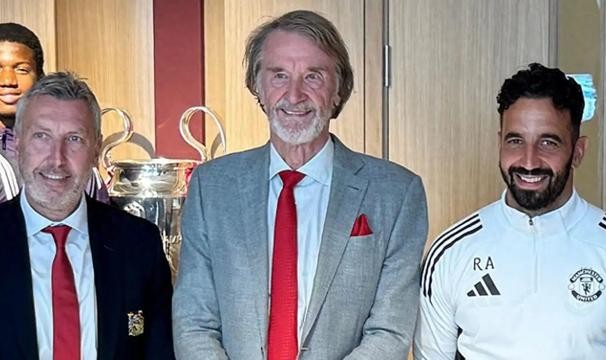 “将相争”，曼联混乱根源|威尔|阿莫林|考克斯|滕哈赫|足球总监_新浪体育_新浪新闻