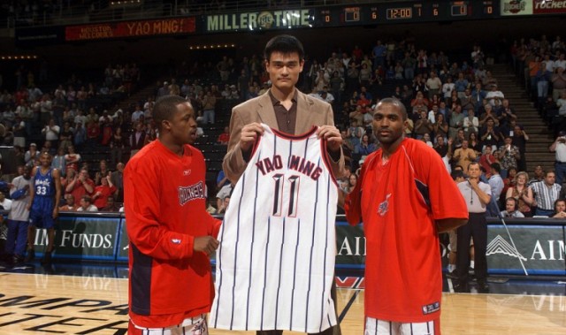 火记深情撰文：23年前火箭的弗拉格式抽签 定义了休斯敦体育🚀