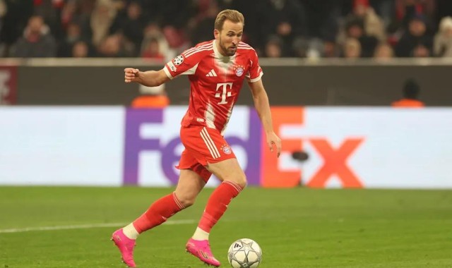 开云体育APP下载-凯恩澄清赛后为对手签名：找我签名的并非球员，只是工作人员