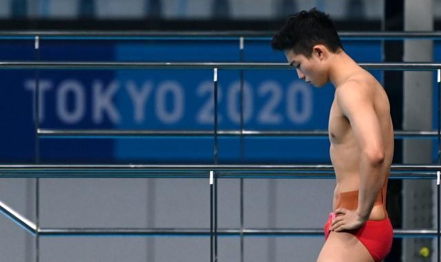 开云-国际大赛3米板首秀即摘银！“00后”王宗源未来可期