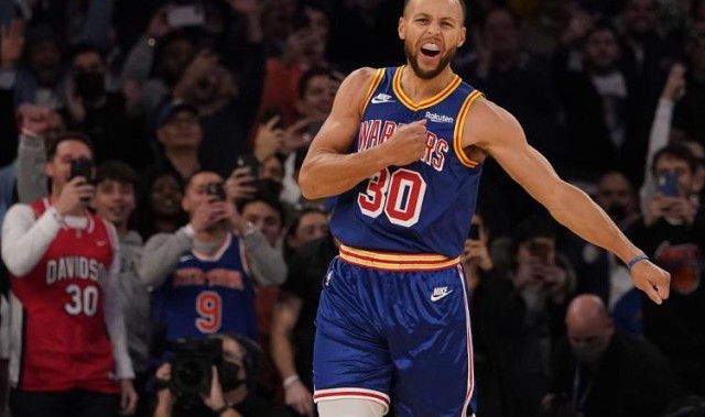 开云-路威：库里应被列入GOAT的讨论之中 像乔丹&amp;amp;科比&amp;amp;詹姆斯&amp;amp;鲨鱼一样