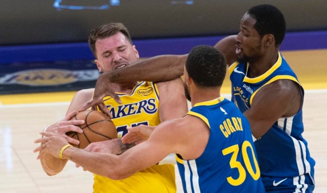 开云-废队友？离开库里后，库明加成为老鹰MVP！