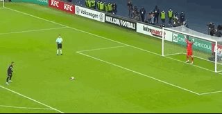 1643673057335041202.gif 2.gif